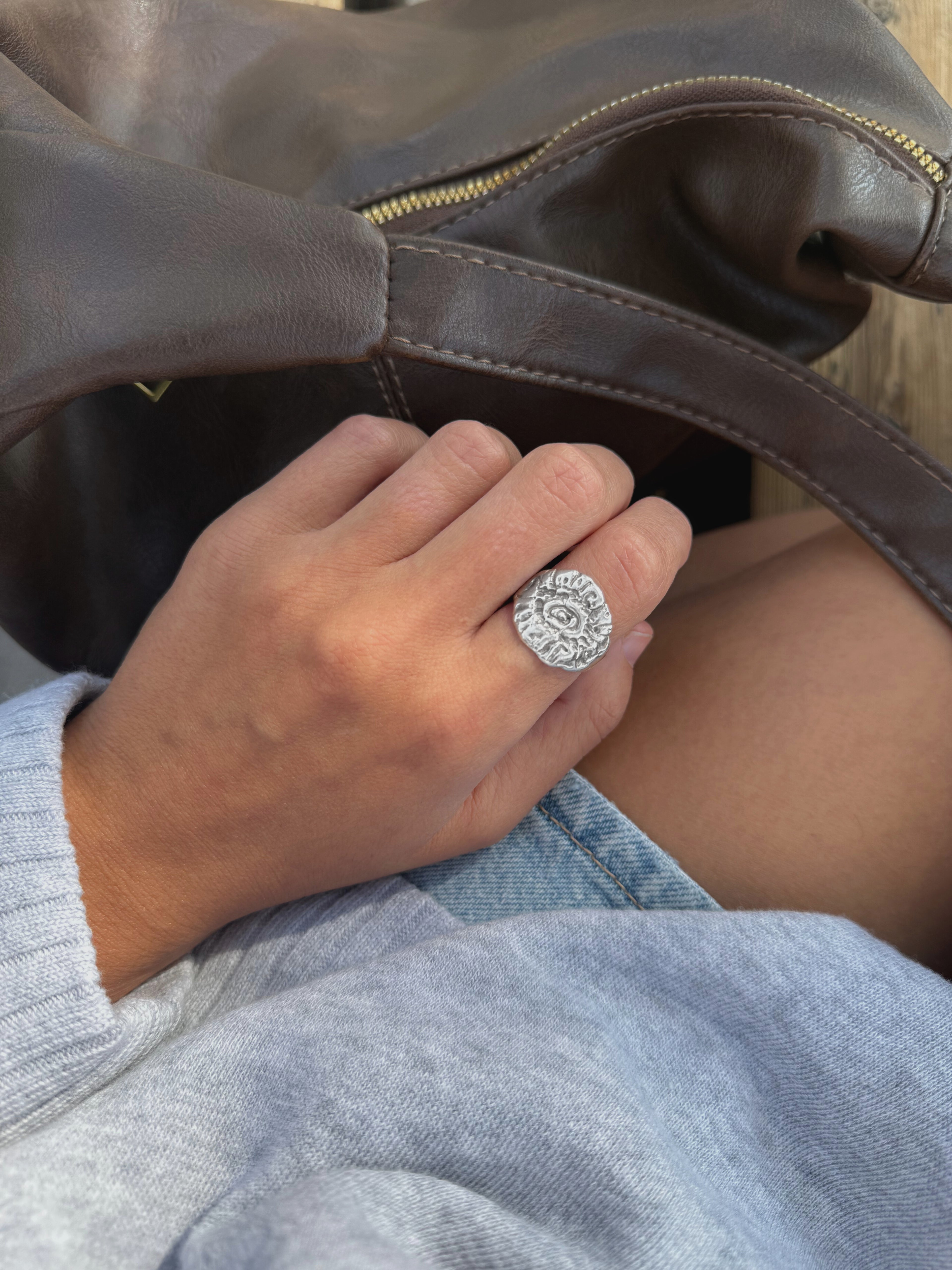 Big spiral ring
