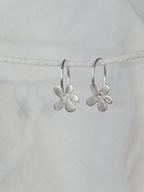 Flower earrings