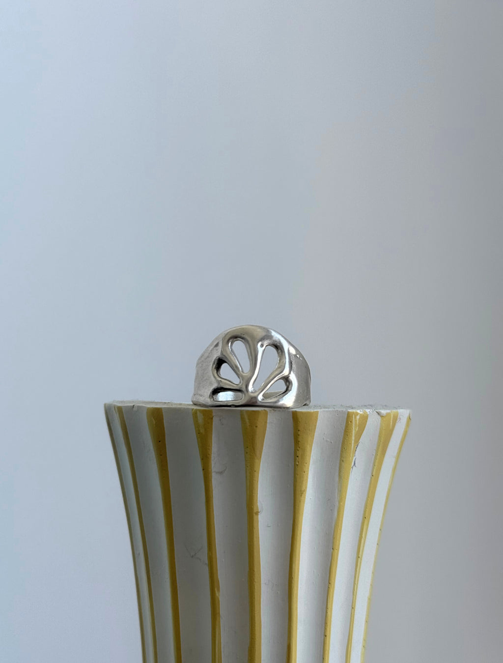 Lotus ring