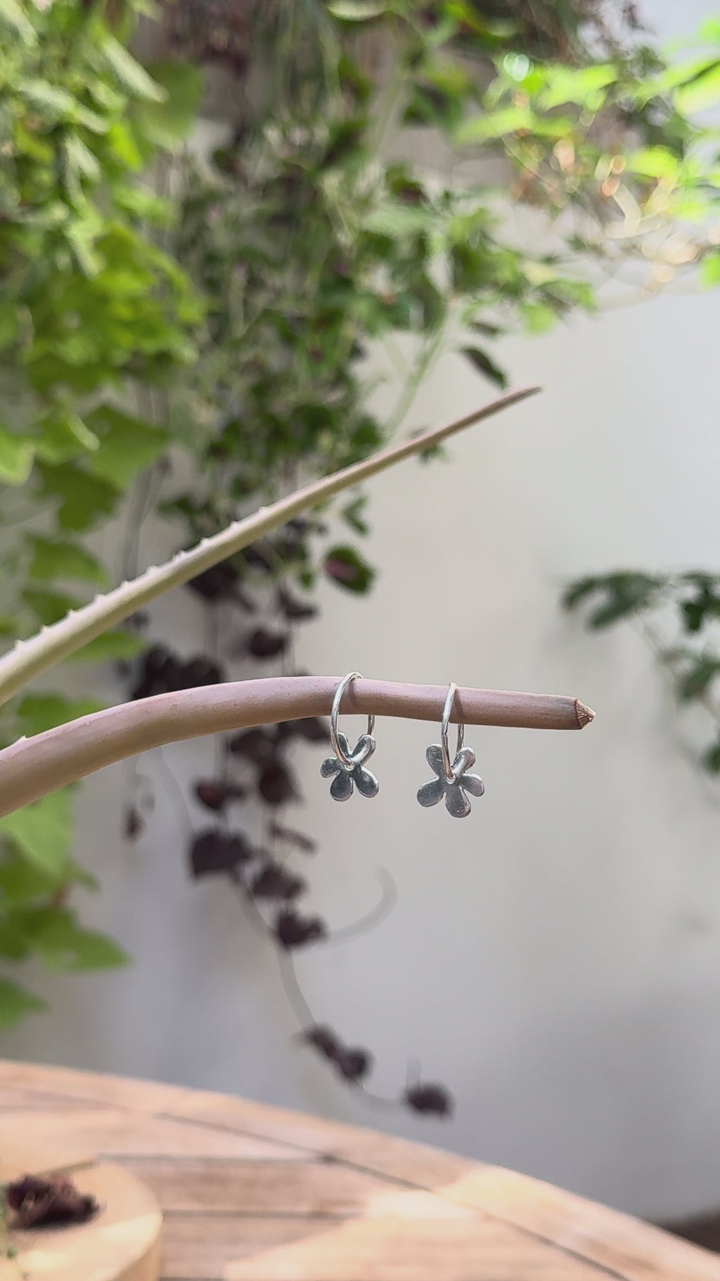Flower earrings